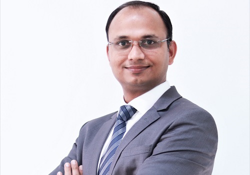 Monthly Fixed Income Outlook : November 2023 By Pankaj Pathak, Quantum Mutual Fund